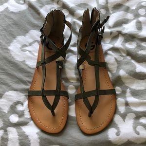 G by guess sandals